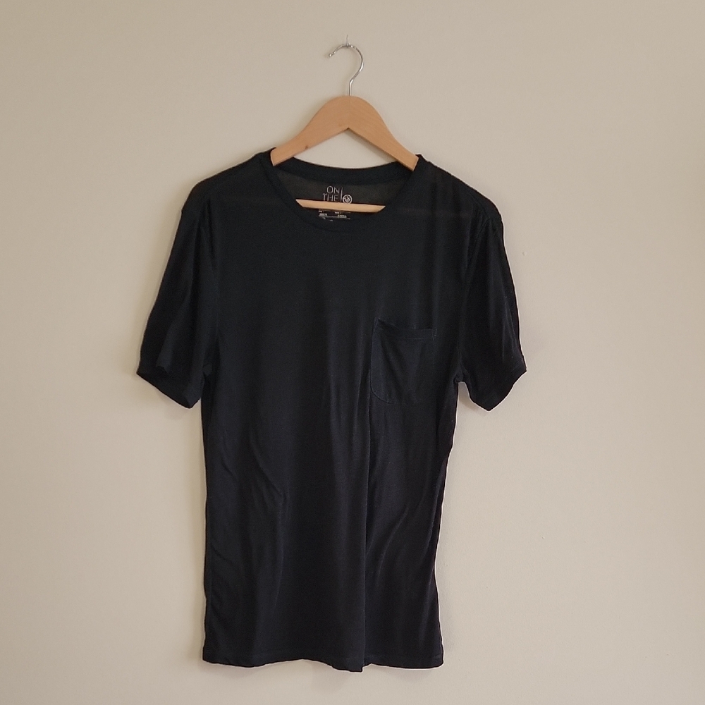 ON THE BYAS Black Men's T-Shirt